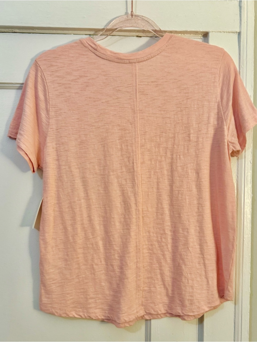 Anthropologie Pale Pink Tee with Floral Embroidered Pocket NWT - Picture 3 of 6